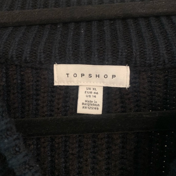 Chunky Knit Sweater. Size XL from Topshop. Black and Navy. Light Used. - Picture 3 of 3